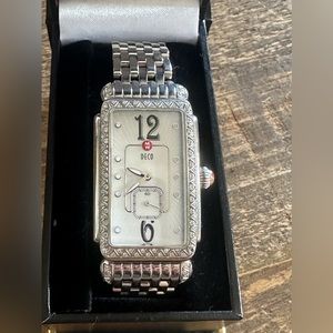 Large Size Michelle Deco Diamond Steel MW06E01 Wrist Watch